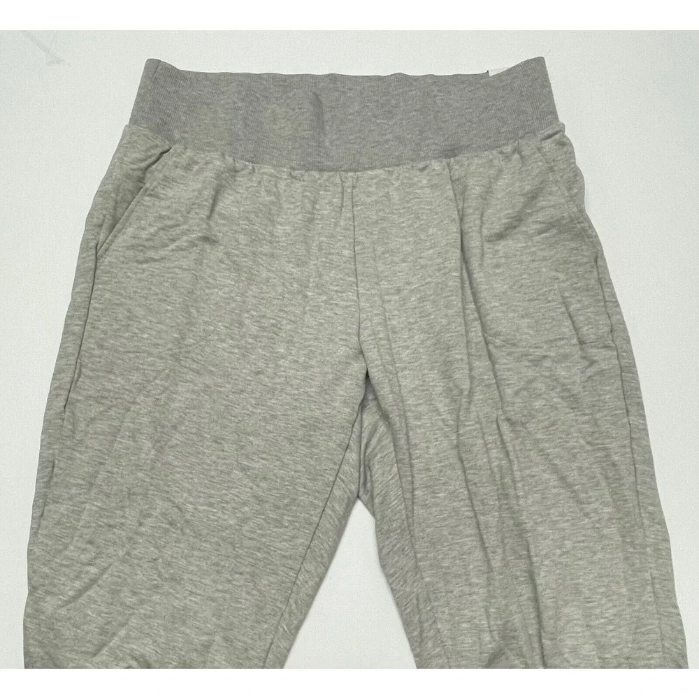 NIKE YOGA SWEETPANTS‎ 7/8 WOMEN CT0543-050 GREY 1X